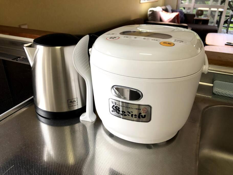 恩納村名嘉真フォレストヴィラ12時チェックアウト可ダブルベッド2台と2段ベッドとユニットバス2室 외부 사진
